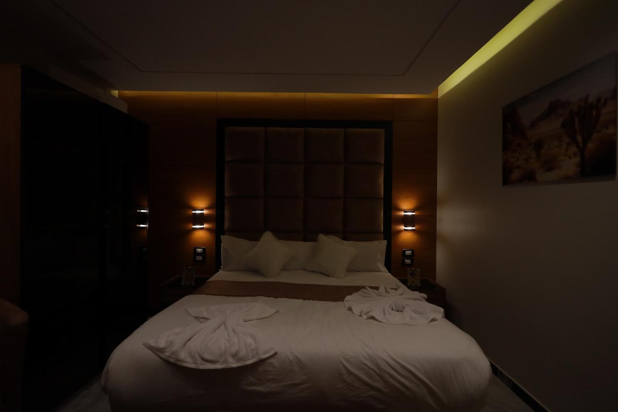 The Muse Pyramids Inn Kafret el-Gabal Екстериор снимка