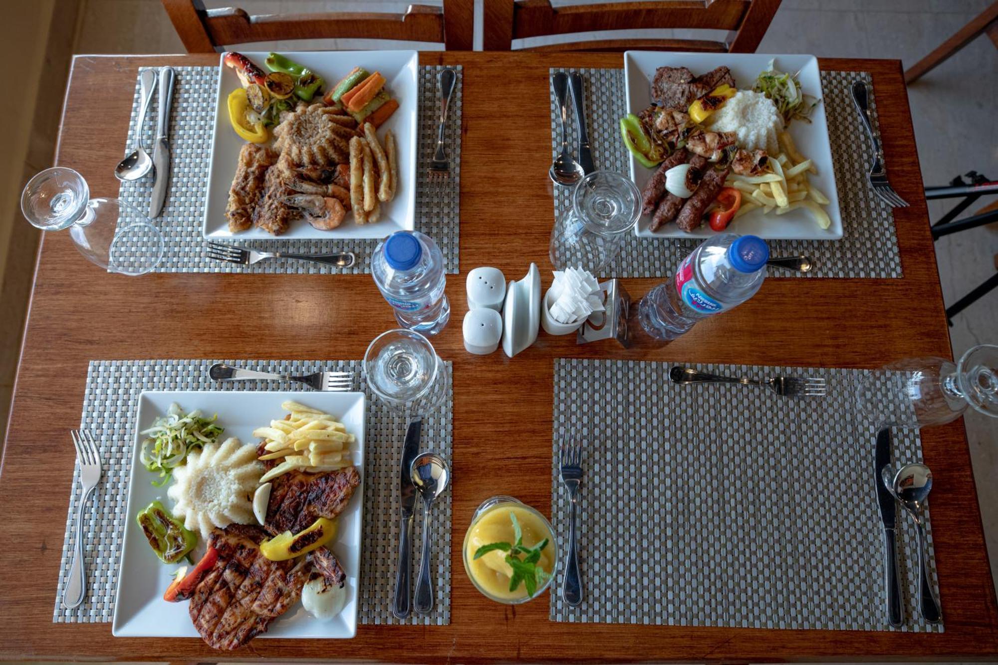 The Muse Pyramids Inn Kafret el-Gabal Екстериор снимка